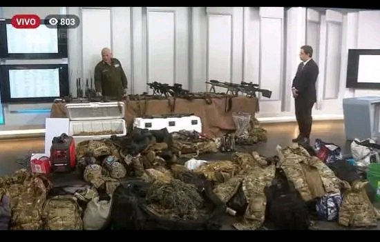 No era ayuda humanitaria, era todo un arsenal de armas que atentaba contra el orden del país. Como Maceo decimos hoy: "Quién intente apoderarse de #Cuba, recogerá el polvo de su suelo anegado en sangre, si no perece en la lucha." #CubaEstáFirme