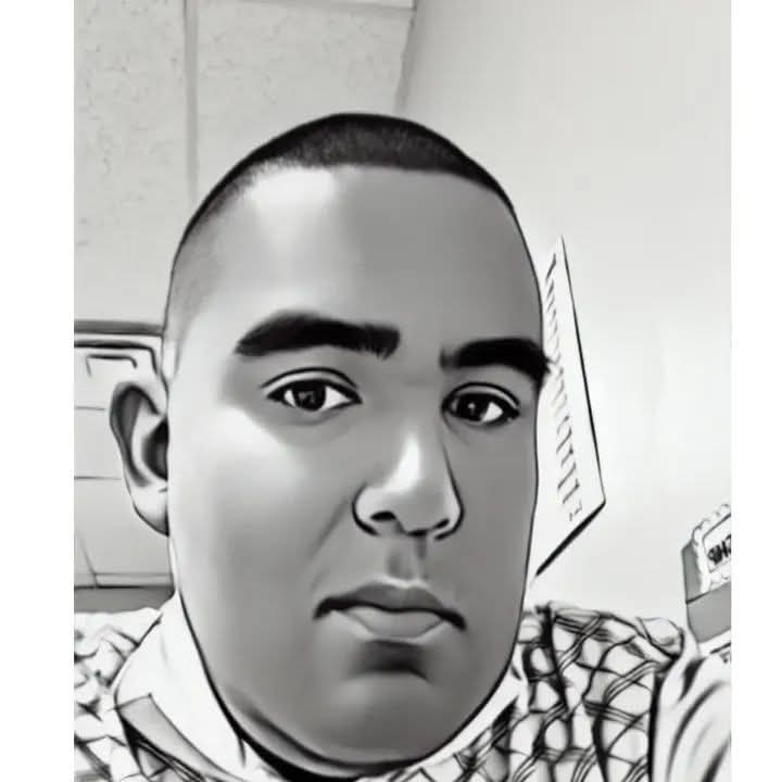 JesseFlore69100's tweet photo. https://t.co/0yqRyAv2ne