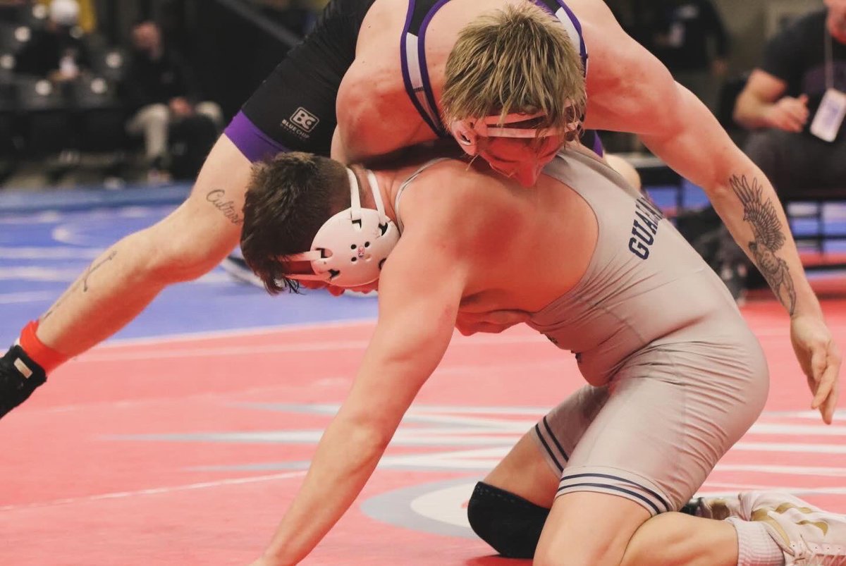 KRknowsherFACS's tweet photo. Day 1 Highlights @BeltonWrestling @MSHSAAOrg @missouriwrestle https://t.co/3ZwhzcjHaH