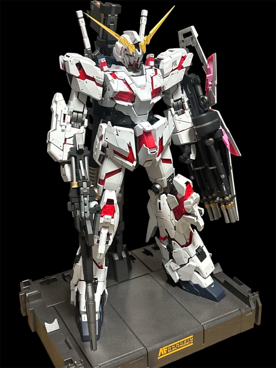 2年ぶりのガンプラ。PGユニコーンガンダム完成です！拳だけPGUガンダム