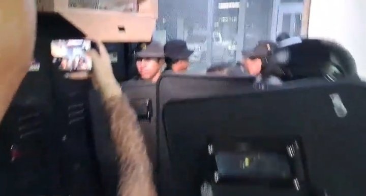 TheSenator tweet media