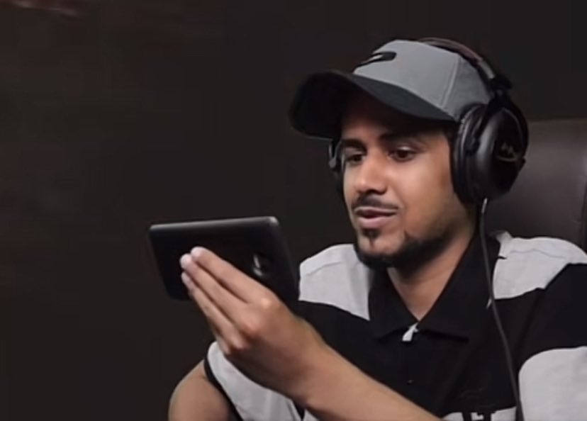 Heάяτ٭ tweet media