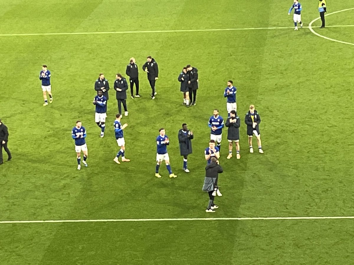 Rach 👓⚽️🚜💙🤍24/25⬇️ 23/24🏆⬆️22/23🏆⬆️🇬🇧 tweet media