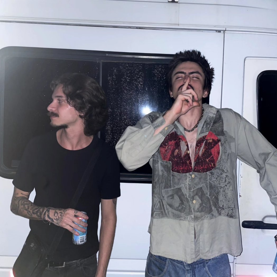 bigode ☭ tweet media