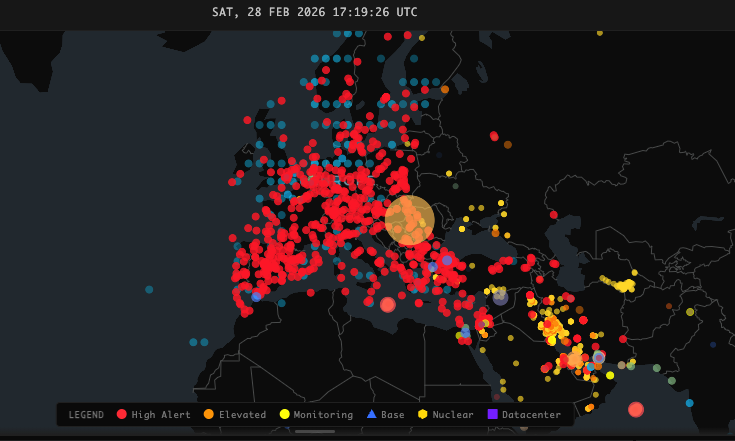 habibivc's tweet photo. holy shit! this the middle east currently via World Monitor #worldmonitor
The red represents military action
fires yellow
ships blue
#IRAN #USA #WW3 @elonmusk https://t.co/JkuXdqzI9L