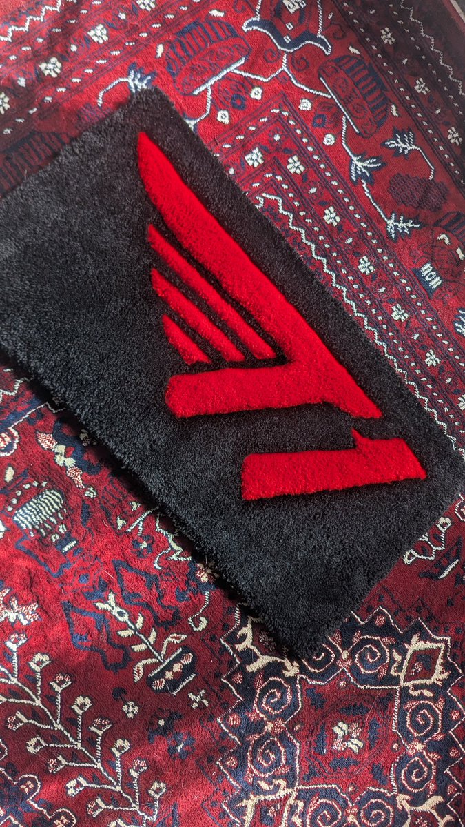 nep_4l's tweet photo. je vends des tapis personnalisés dans mon temps libre, si ça t'intéresse, viens en MP 🧶 https://t.co/T2bdEDMhwb