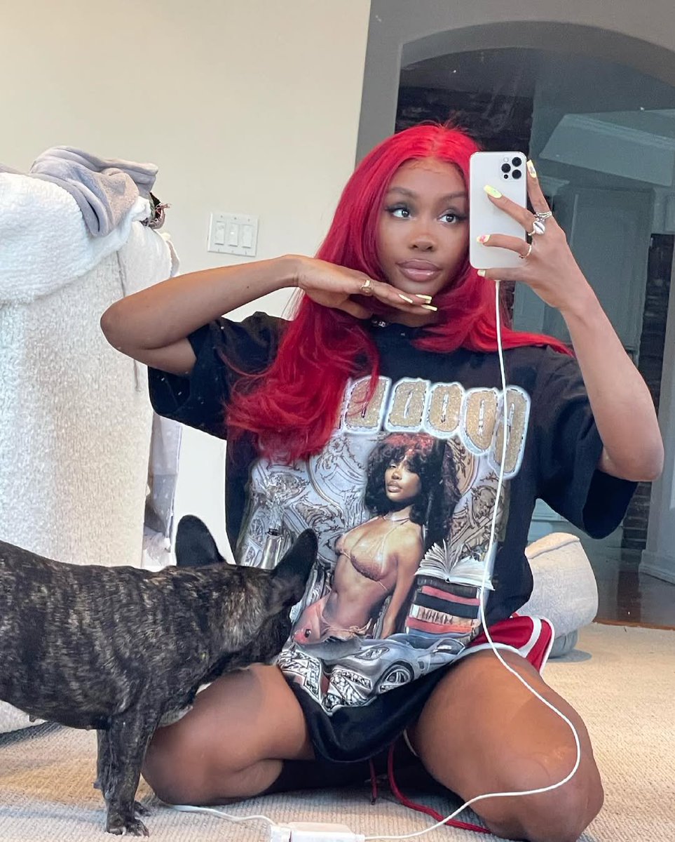 adezzy86's tweet photo. @sza ❤️❤️❤️ https://t.co/rYcymF44Va