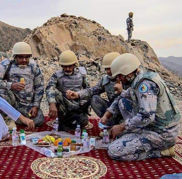 اللهم احفظ حكومتنا ورجال أمننا وسدد خطاهم 
وبارك في جهودهم واجزهم عنا خير الجزاء 🇸🇦💚