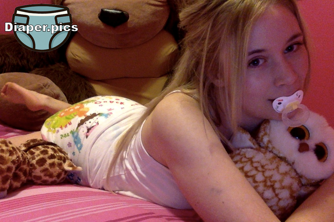 Daily Diapers tweet media