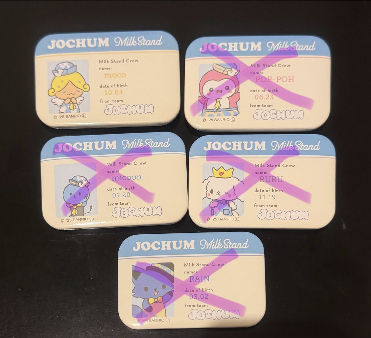 JyR7s's tweet photo. 【交換/譲渡】
JOCHUM ミルクスタンド 缶バッジ

譲)もこ
求)ピーハイ または定価＋送料

郵送取引📮
お気軽にお声がけください。 https://t.co/BQjgqiagzL