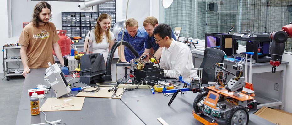 Fatmaaakhan 🤖ボッ tweet media