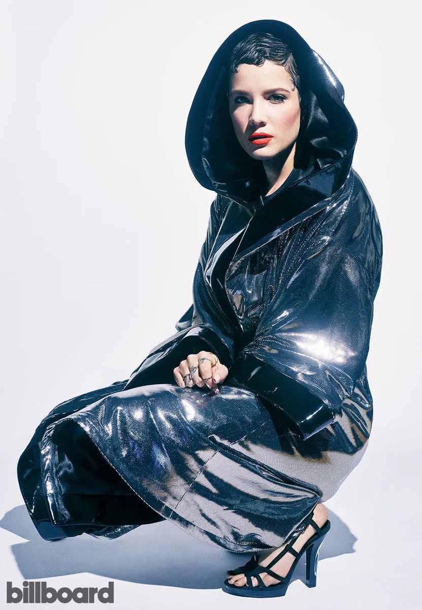 Halsey Archive tweet media