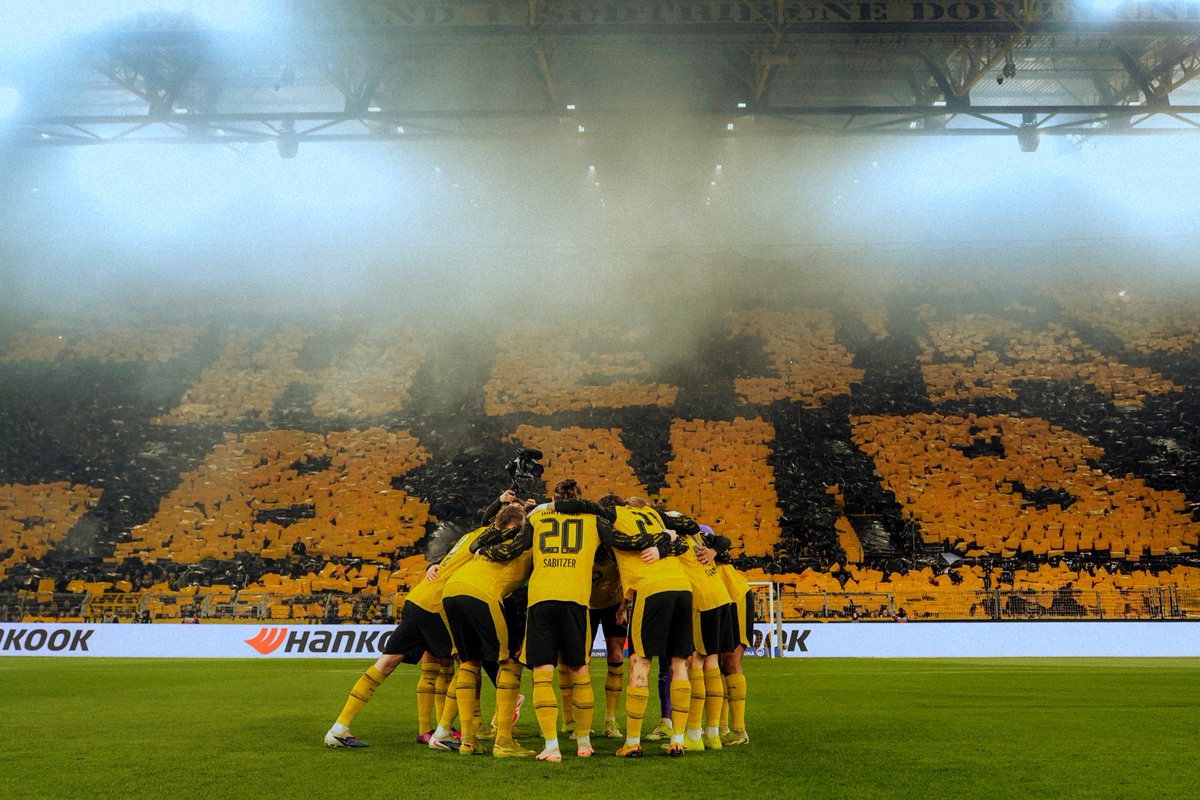 BlackYellow's tweet photo. HEJA BVB. https://t.co/jPYcYjnhyZ