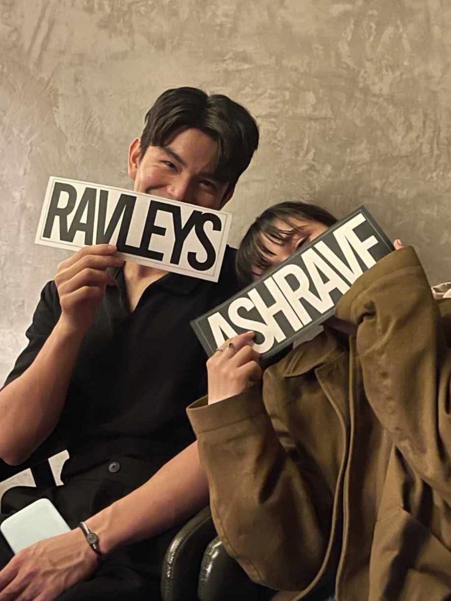 ?!?!?!!!???!???????!?!! #AshRave