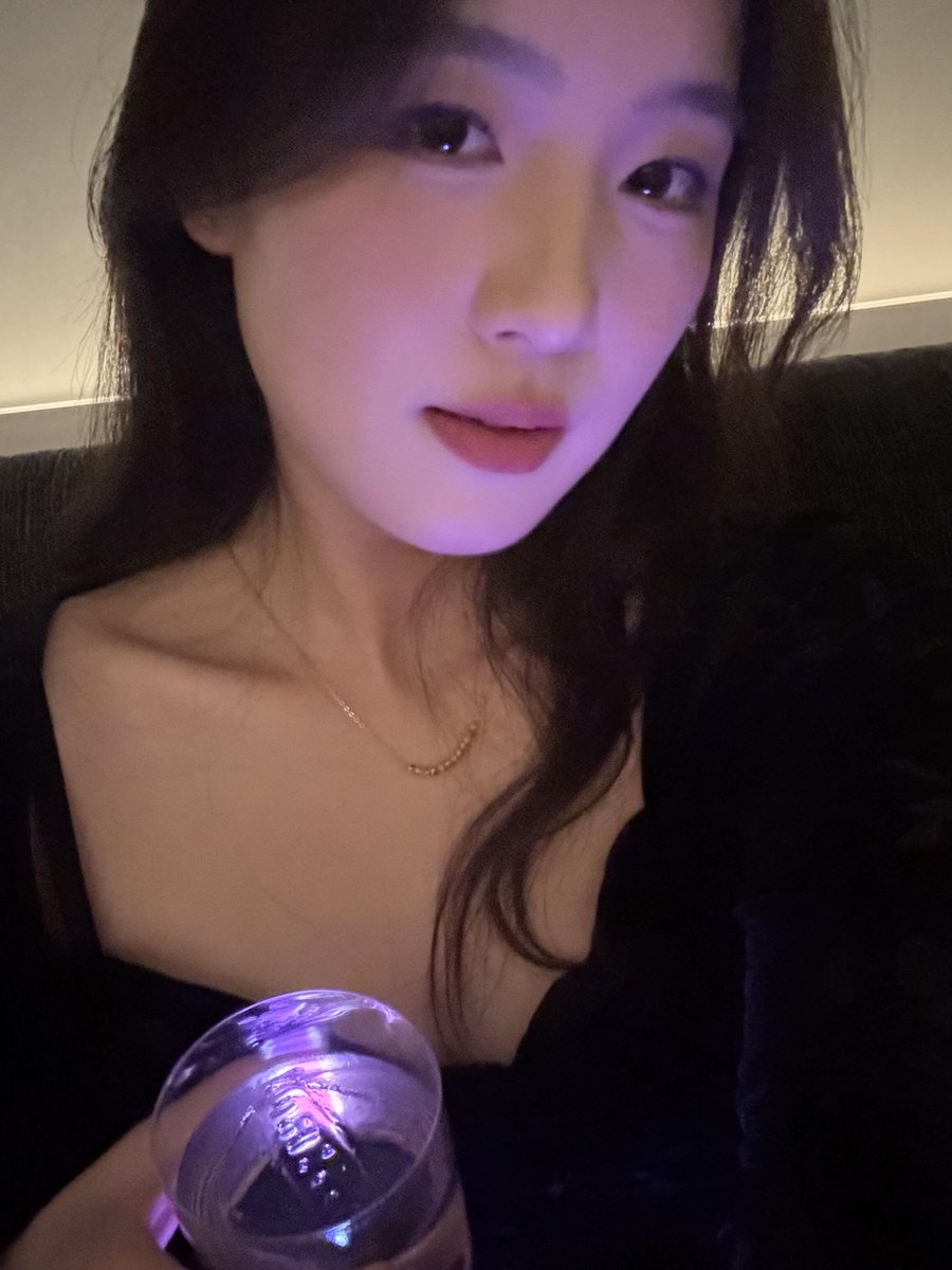 ZlRyanzin's tweet photo. 不出意外的输光光...

你们说我是不是被做局了呀

实况 点❤️留言99全都有份！ https://t.co/9juRjhodZo