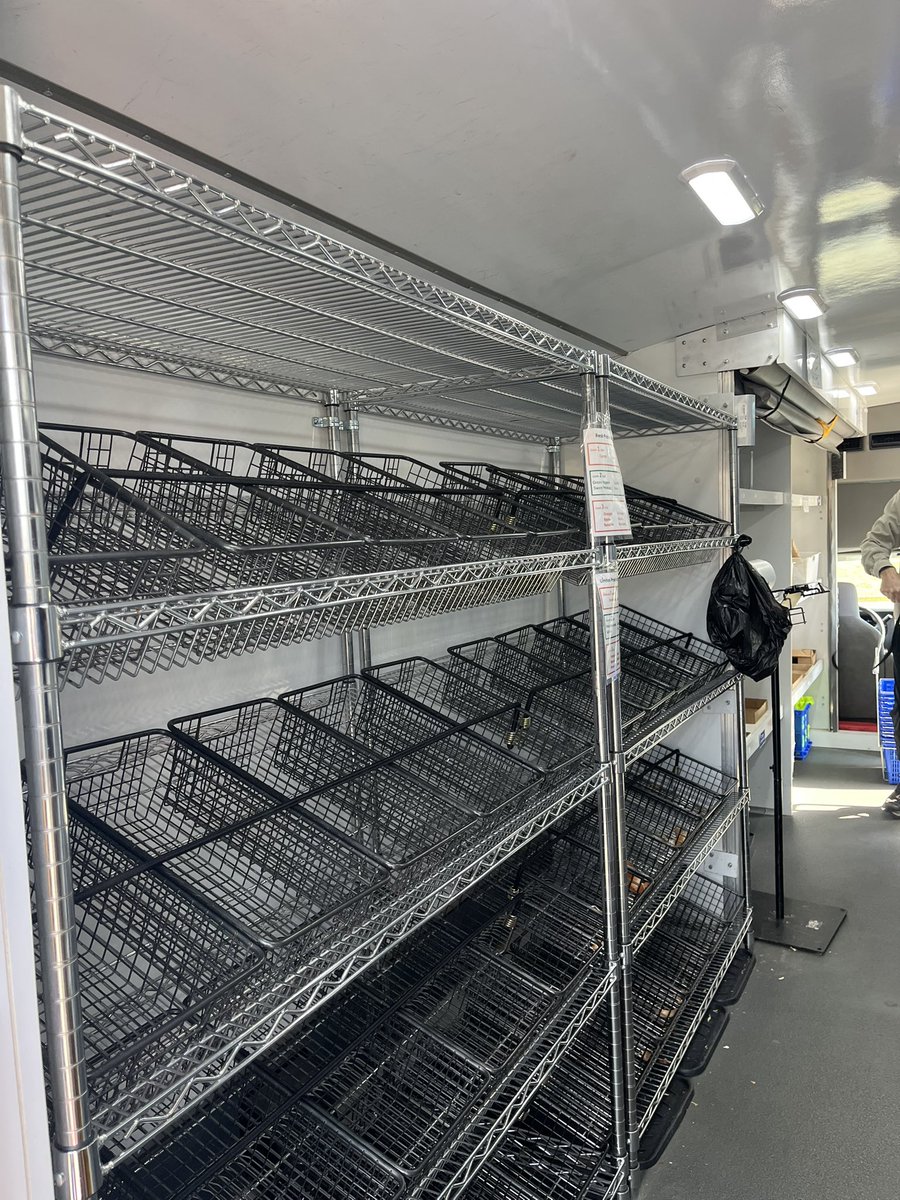 PeggyEverist tweet media