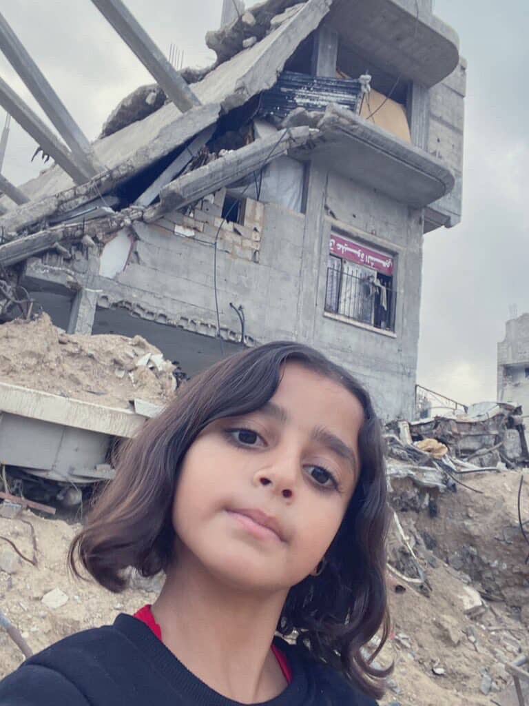 M a h a 𓂆 tweet media