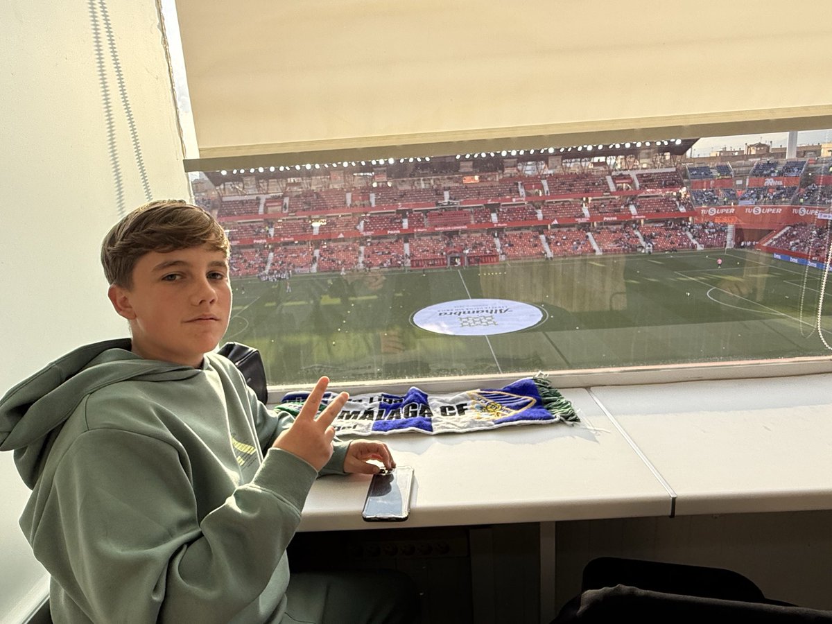 eydrianMCF tweet media