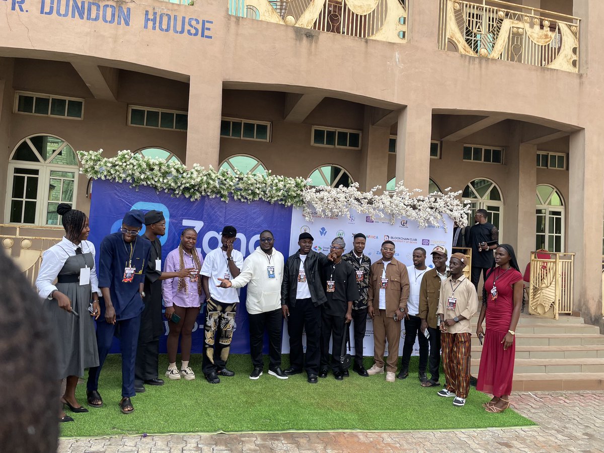 Crown Elsage🟣〽️🟠 tweet media