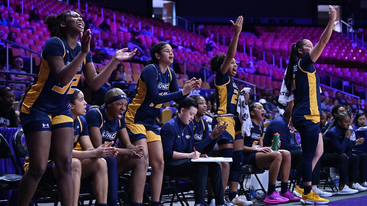 uncgwbb's tweet photo. RECAP | Women’s Basketball Knocks Down 12 Triples to Soar Past Western Carolina, 68-54
📰https://t.co/5yZUf37c7N
#protecttheG #letsgoG https://t.co/DgwAI2Cq0v