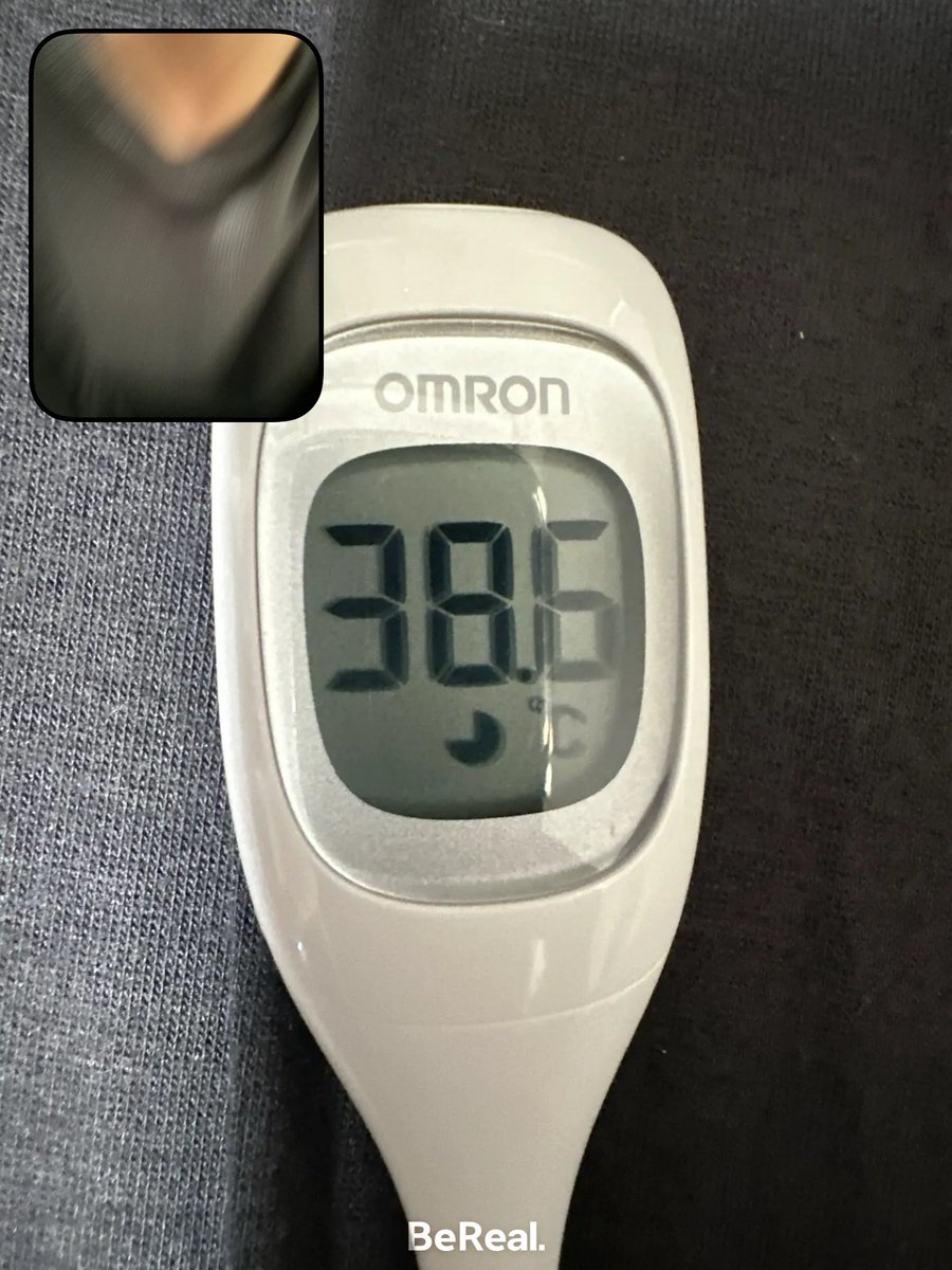 penakkpn's tweet image. 卒業式死なないように頑張ります
 #限界  #feelme  #67