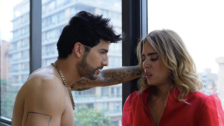 Imagínate tener el enemies to lovers más icónico de la TV y dañarlo por ego.
CHARLEIMY ES EL FLOW