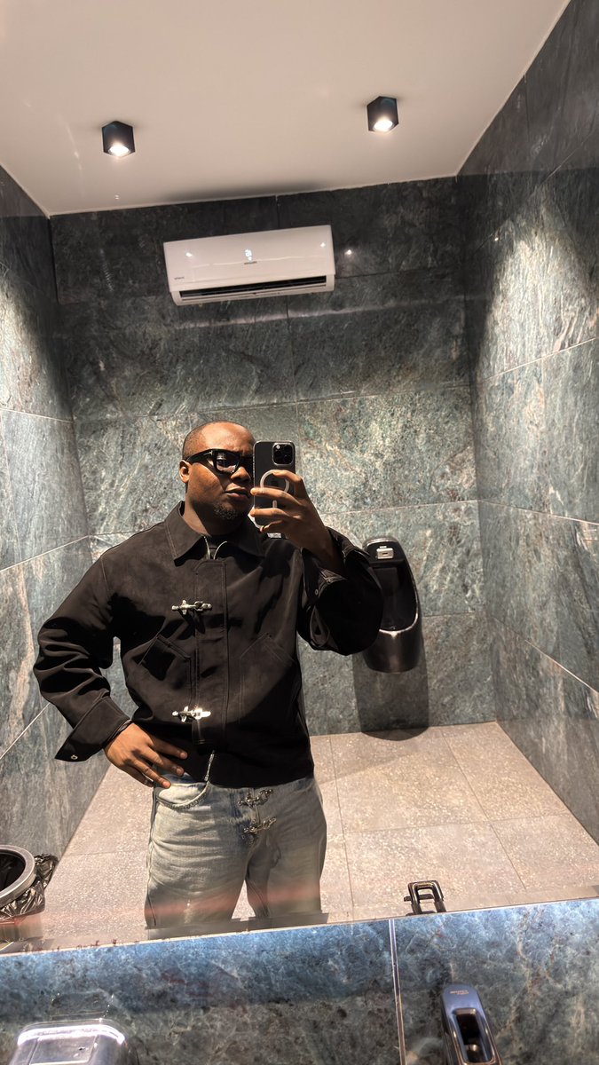 Energy⚡⚡⚡ tweet media