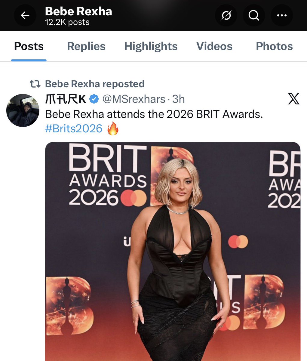 Alex 🦦 tweet media