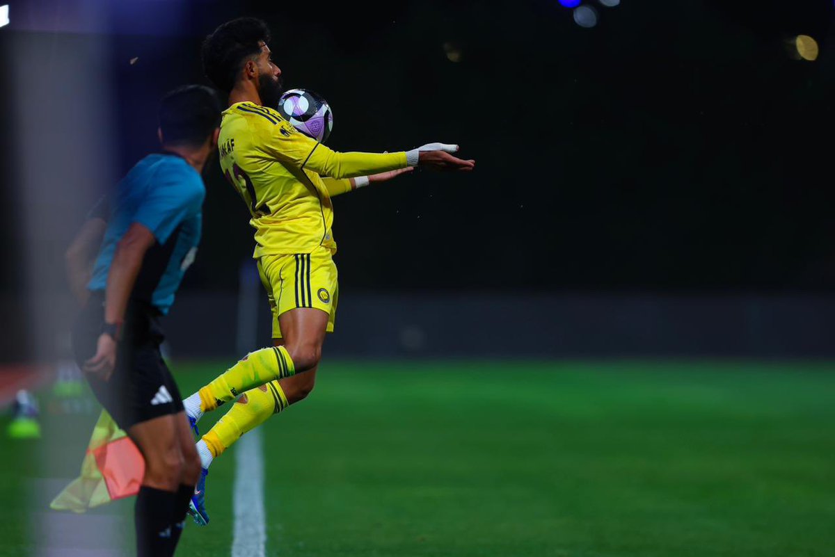 حمداً لله على الفوز 
مبروك للنصر .. 
مبروك لعشاقه 

💛💙

#النصر_الفيحاء
 #دوري_روشن_السعودي