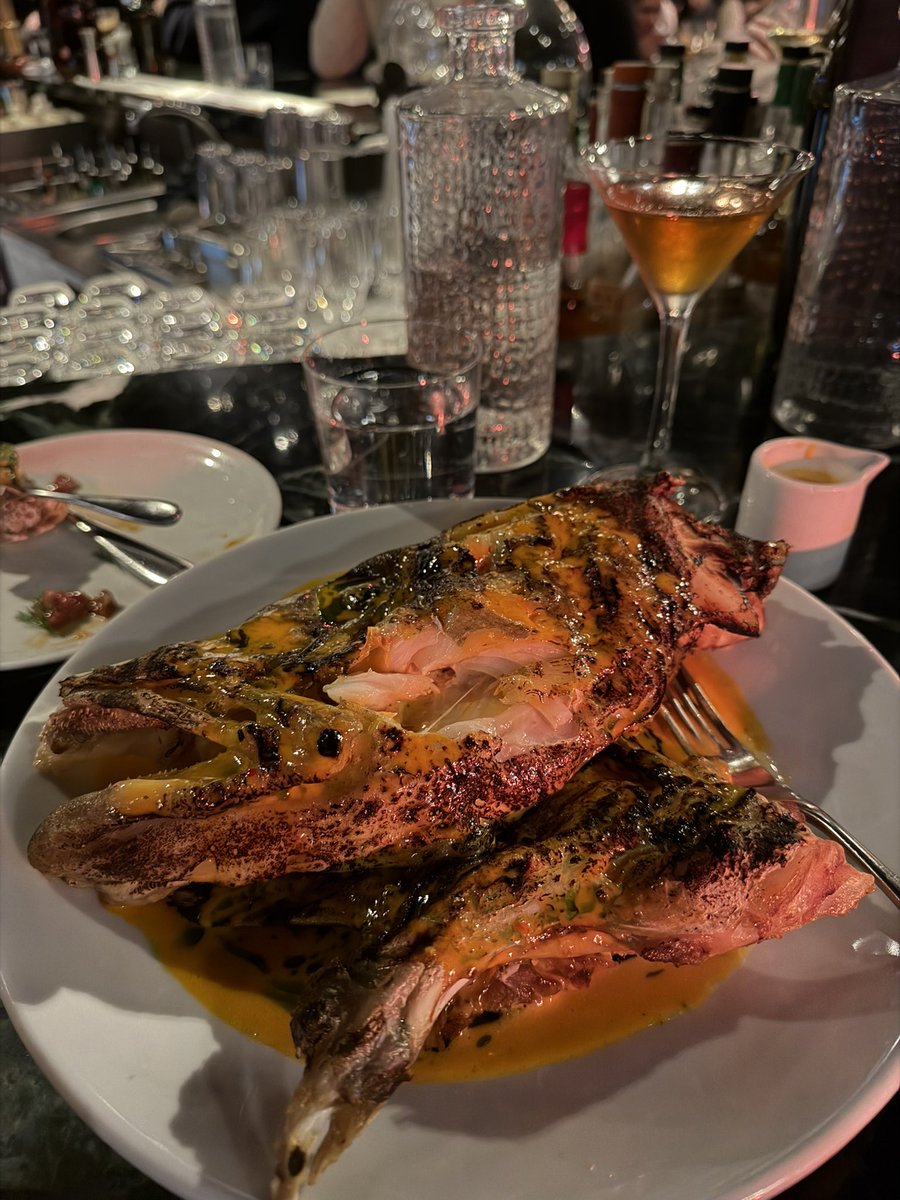 Evanosaurus “Unrawrl Engine 5.7” Rex tweet media