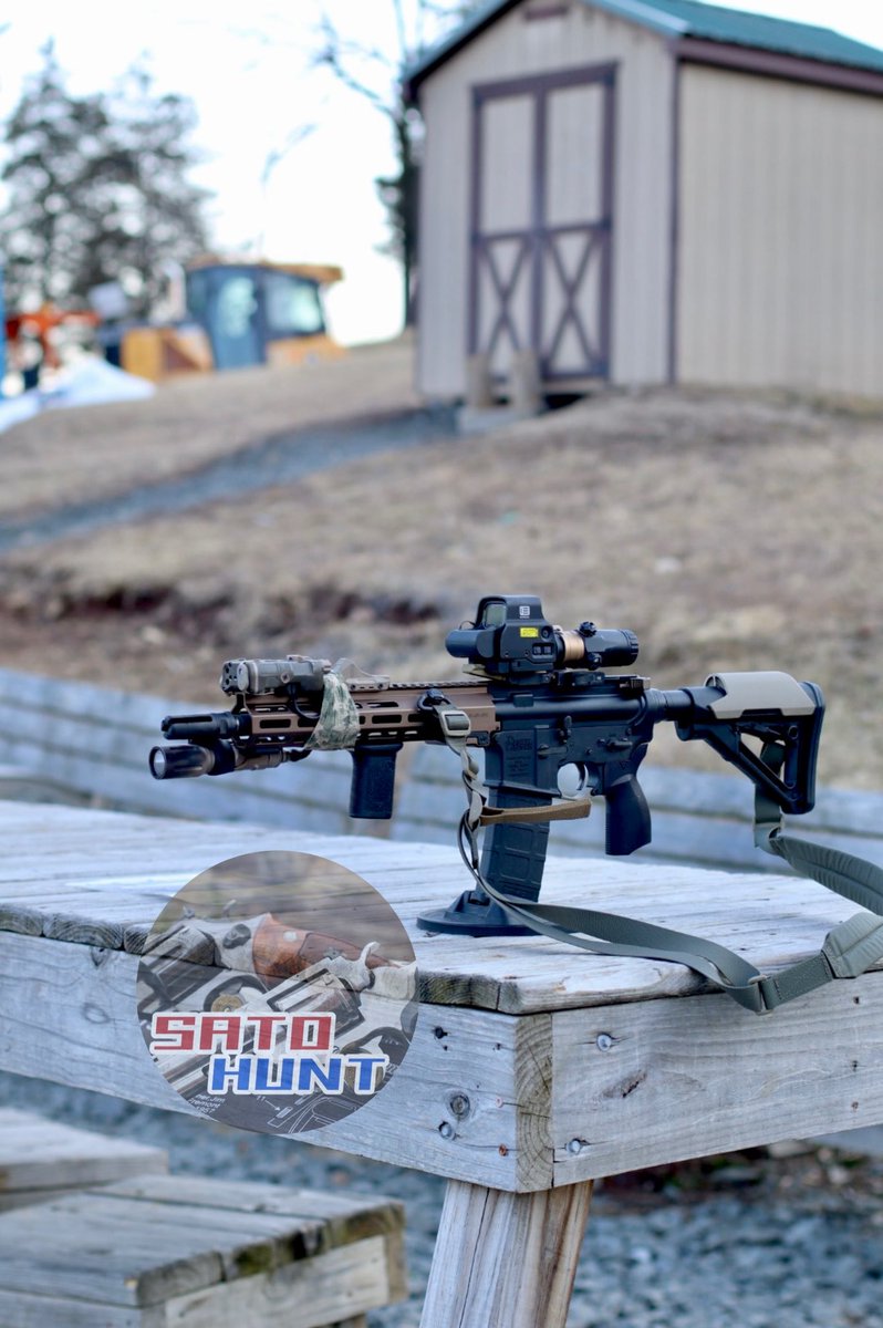 Sato_Hunt tweet media