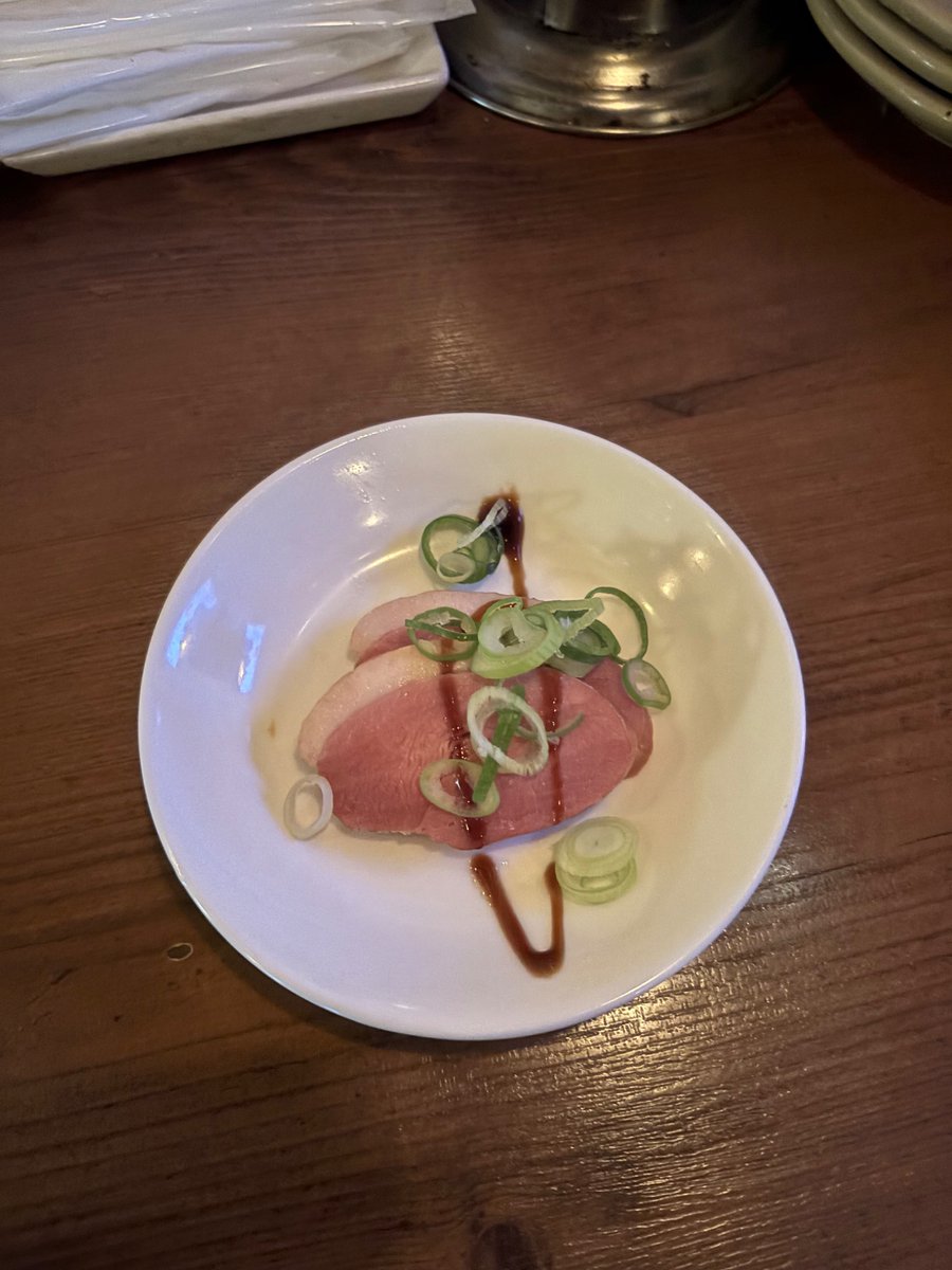 nocontextsake's tweet photo. ツバメヤ https://t.co/p5uLOAjIJx