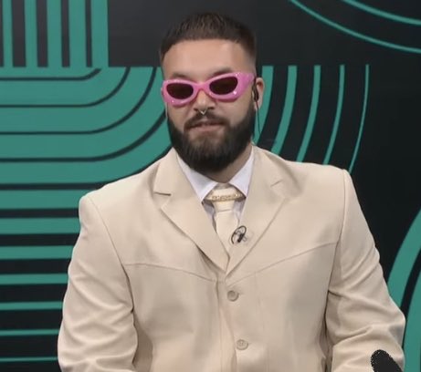 David tweet media