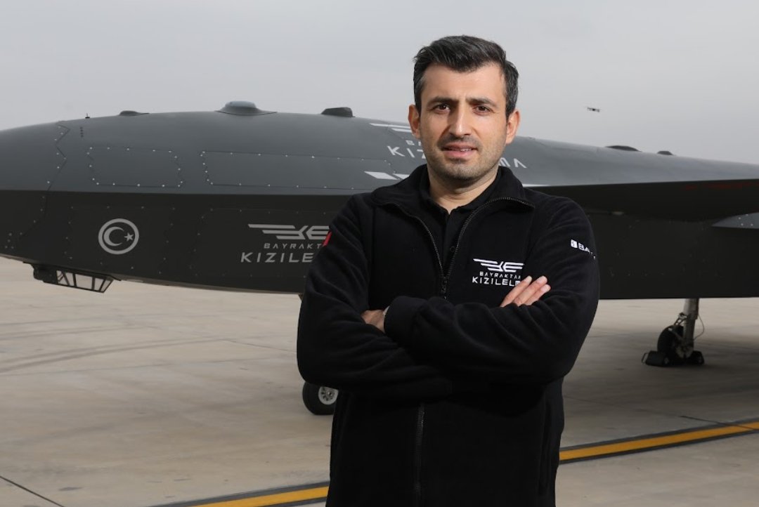 Ottoman_Osman_'s tweet photo. "İHA mı yiyeceğiz"
"SİHA mı yiyeceğiz"
"Gemi mi yiyeceğiz"
"Füze karın doyurmuyor"
"KIZILELMA karın doyurmuyor"
"S 400 leri niye aldık"

‼️Sinop'ta balıklar füzelerden korkuyor, açız aç diyen Samancılar ‼️

Şimdi etrafa bakarak anlıyormusunuz Savunma Sanayine yapılan yatırımların önceliğini ve önemini  ⁉️
