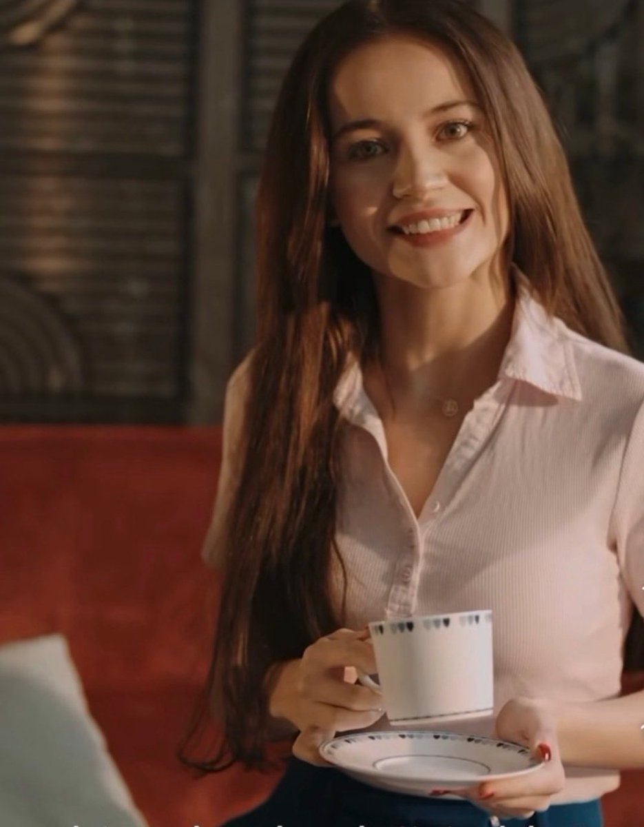 #YagmurYuksel 55.669.056 de visualización comercial PHILIPS felicitaciones preciosa mujer empoderada