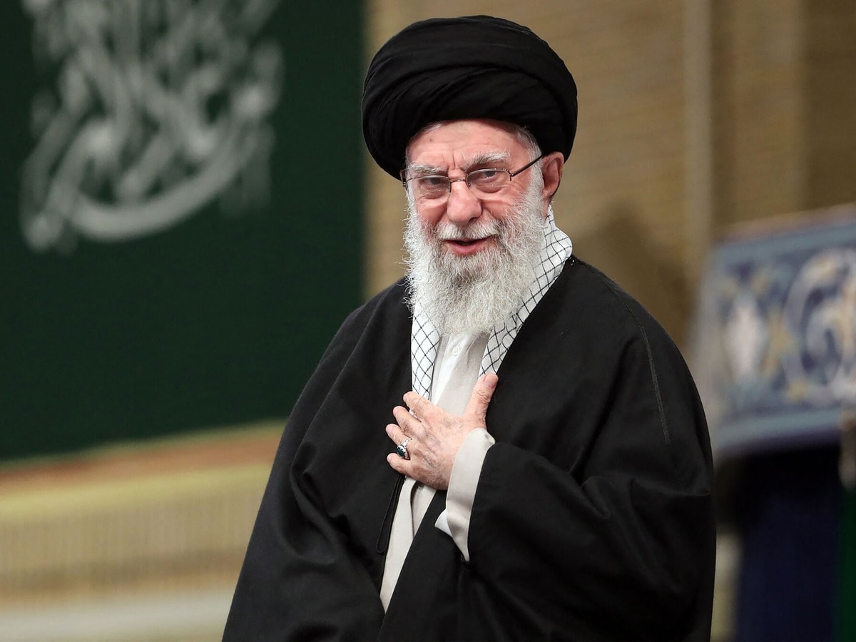 alinakhan1998's tweet photo. Ayatullah Khamenei  dead or Not ?

#Khamenei #Iran #IsraelIranWar #LatestNews https://t.co/VRzPR36uyi