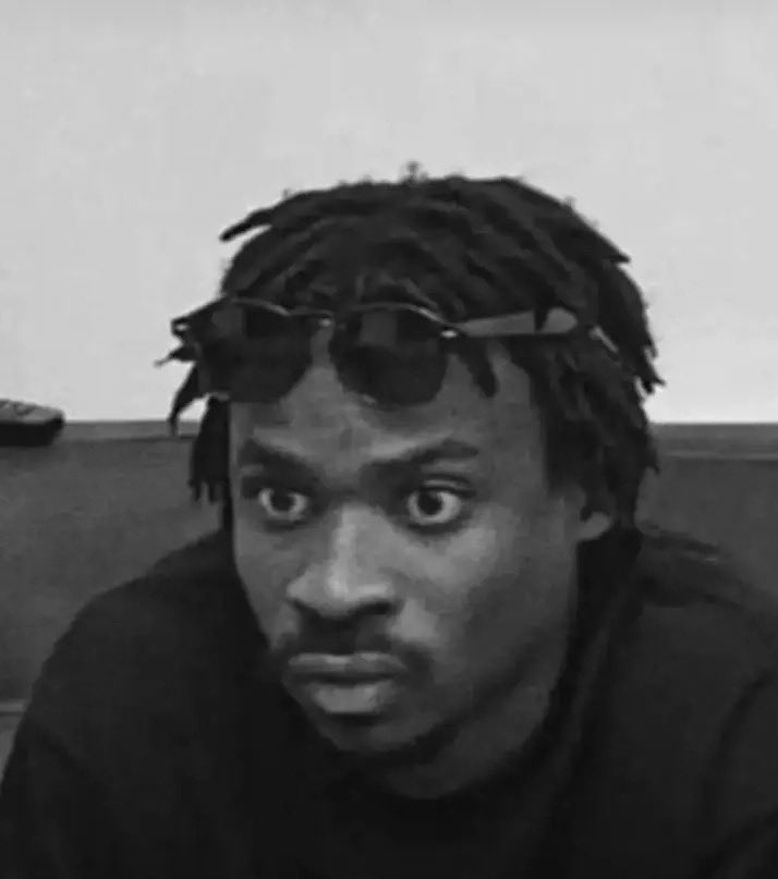 Make i go sleep, as una no gree engage me😪