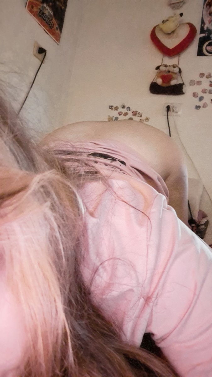 naishiis's tweet photo. Alguien me lo puede meter? 🔥 Necesito que un hombre me controle y que me sepa dominar 🤤 está chica trans está necesitada de un rico pene de un gran hombre 😉🔥
🔞RECUERDEN QUE VENDO CONTENIDO 🔞
 #pene #chicatrans #transgirl #porn #mujertrans #caliente #sex #LGBTQ #contenido https://t.co/WuXx8bA8Yc