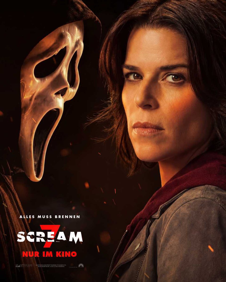 MChristian19's tweet image. Hear me out…

Scream 8.
Sidney &amp;amp; Gale centric.

A Ghostface obsessed with Gale.
They believe she deserves to be the true final girl, not Sidney.

So they target Sidney, and put Gale through hell to prove she deserves it. #Scream