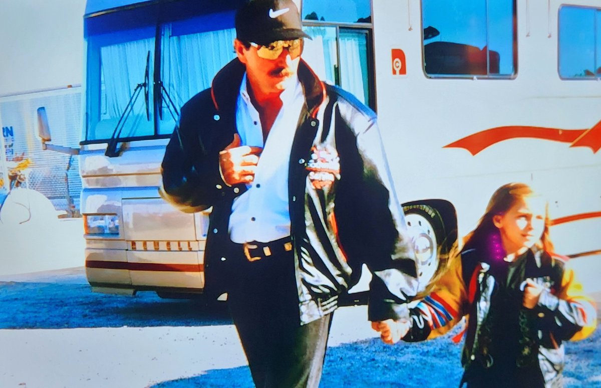 MrSimsational tweet media