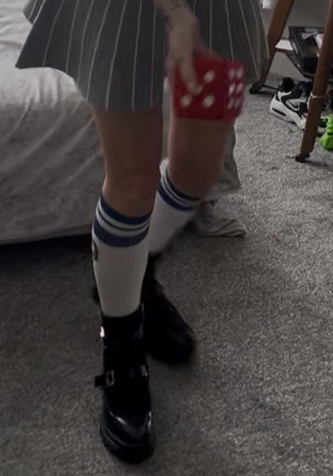 Mistress Firecracker tweet media