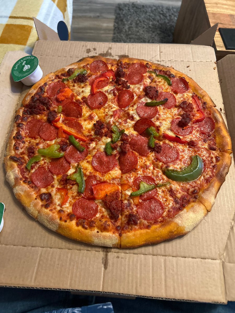 SuspiciouslyBlueFox tweet media