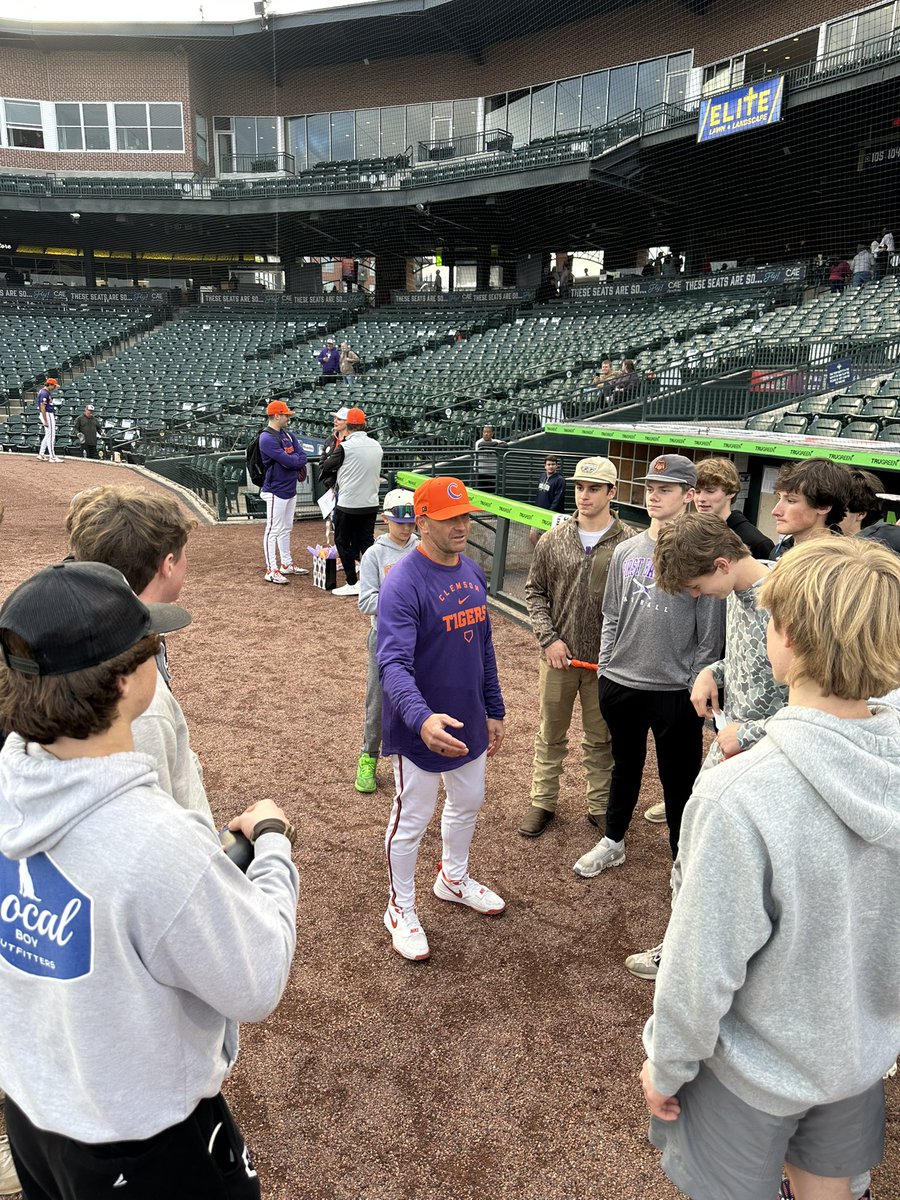 Alex Snider tweet media