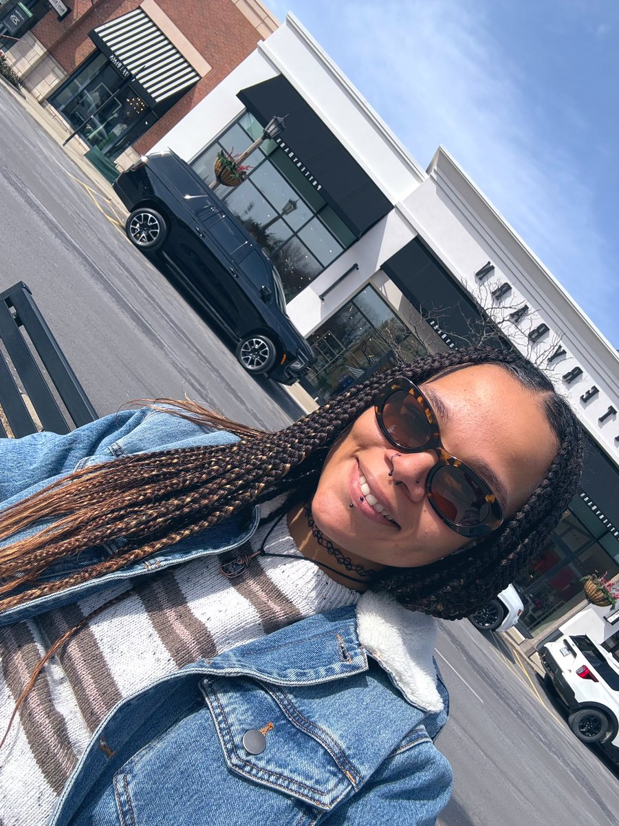 imani◕‿◕ tweet media