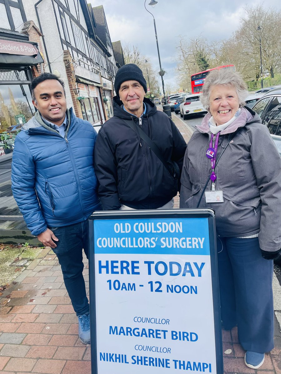 Great to catch up with residents at our monthly surgery in Old Coulsdon Parade this morning.

Joined by Raf Makda, our fantastic Conservative candidate standing alongside Margaret Bird for Old Coulsdon Ward on 7 May.

#OldCoulsdon