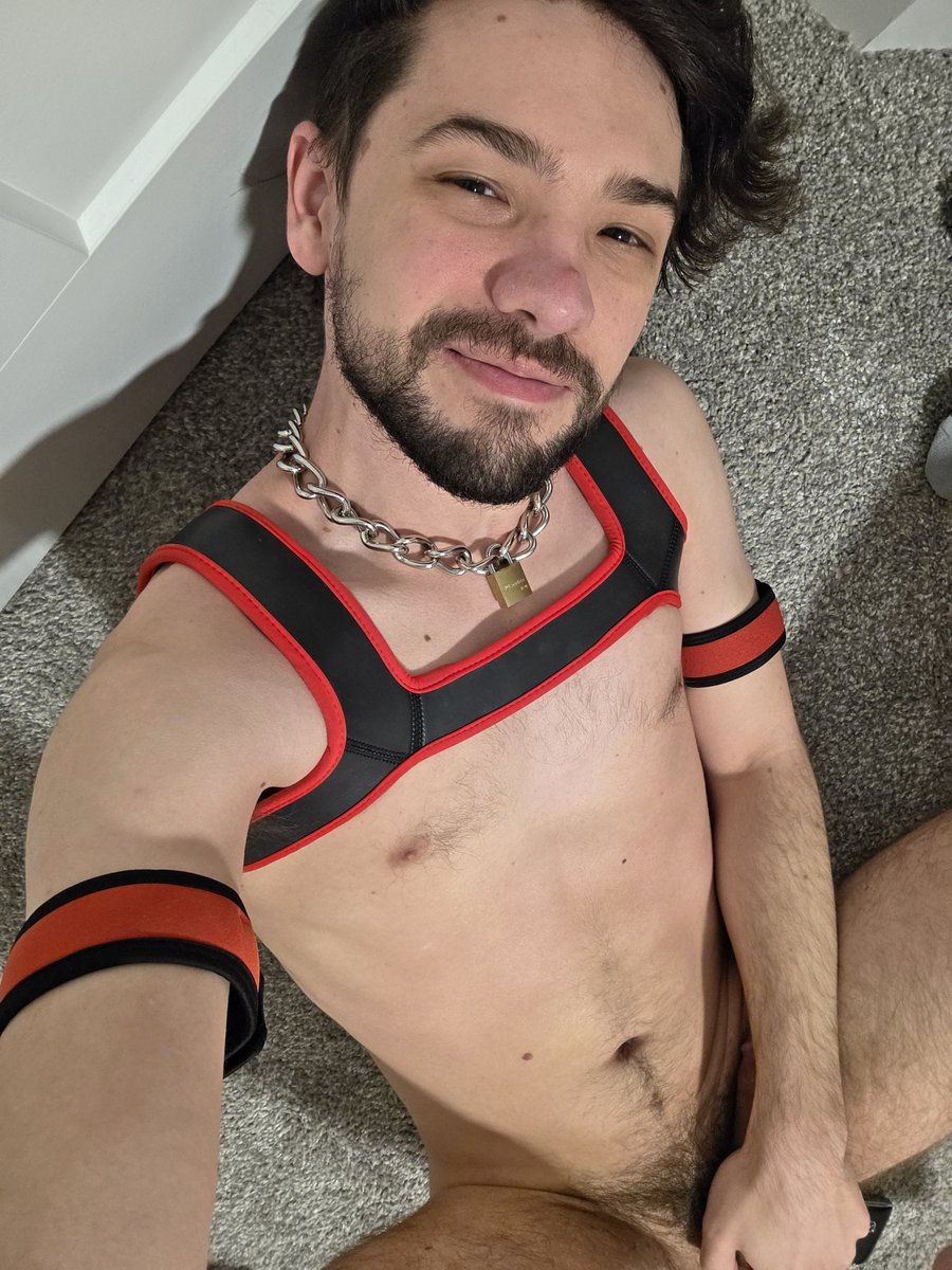 Side Show 👀 tweet media