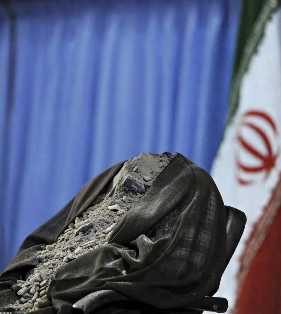 عکس جنازه خامنه ای منتشر شد🤣