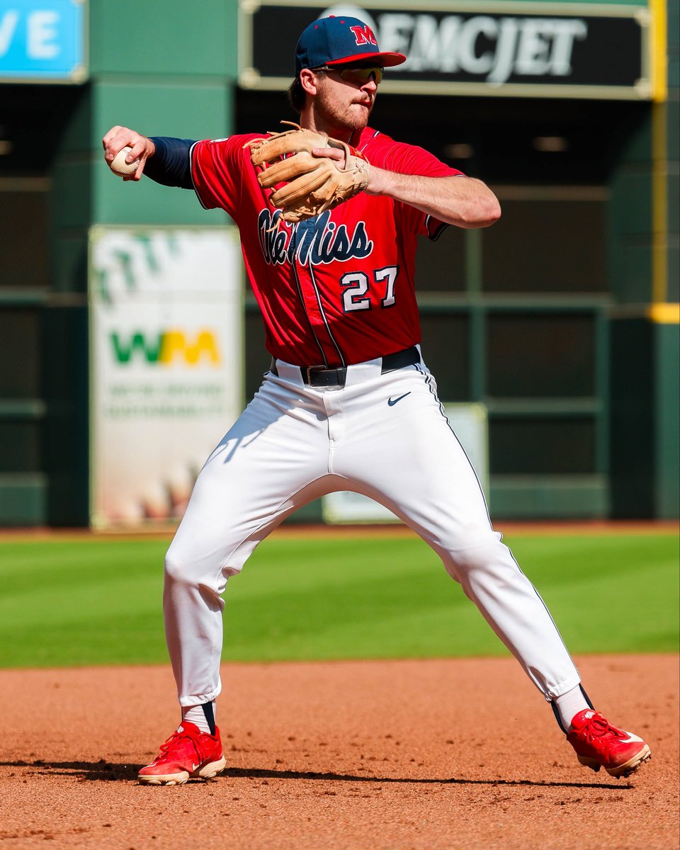 Everything Ole Miss tweet media