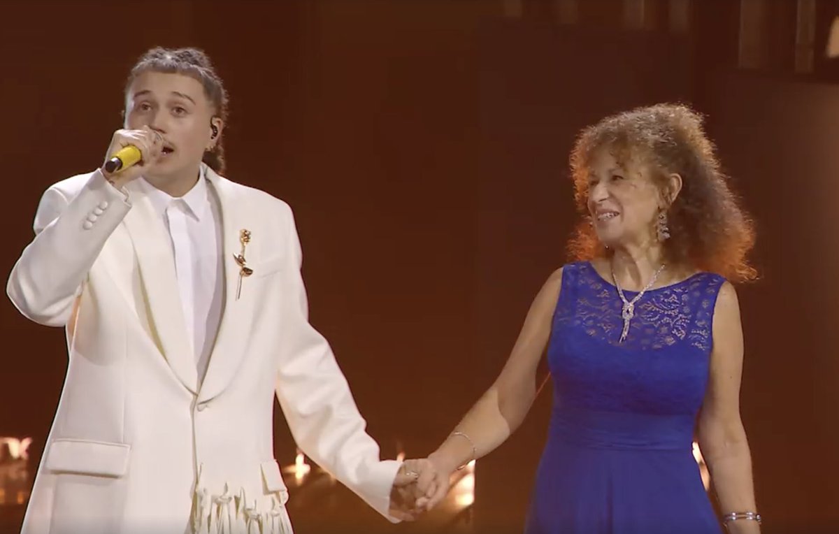 Spinoza LIVE tweet media