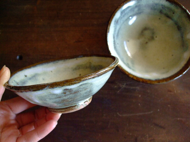 another_table_'s tweet photo. 今日も良いお天気。
暖かくて恩田川沿いのお散歩も
気持ち良さそうです。

本日は町田の気ぶん屋さんで
出店です。
俊彦窯の海鼠釉シリーズ他
いろいろ持っていきます。

お茶碗、お湯呑、マグカップなど
春からの新生活で揃えたいもの
などあればぜひ。

10:30～15:30 迄お待ちしてます。 https://t.co/IecTzxpF6J